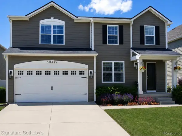 50419 Corey Avenue, Chesterfield, MI 48051