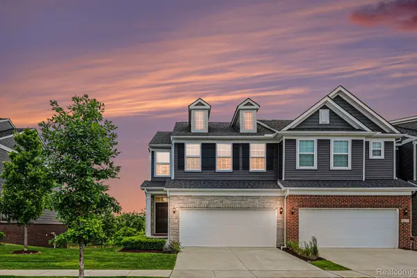 4871 Broomfield Way, LakeOrion, MI 48359