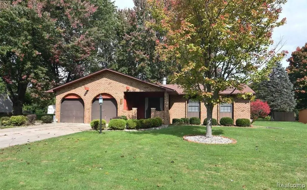 3393 Brenthill Drive, Grand Blanc, MI 48439 - #1