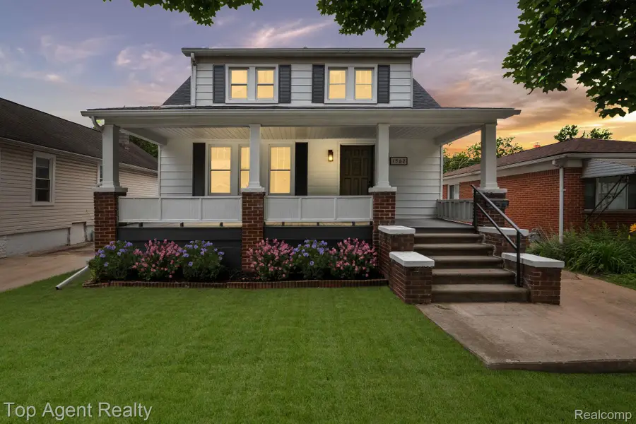 1562 Lafayette Boulevard, Lincoln Park, MI 48146 - #2