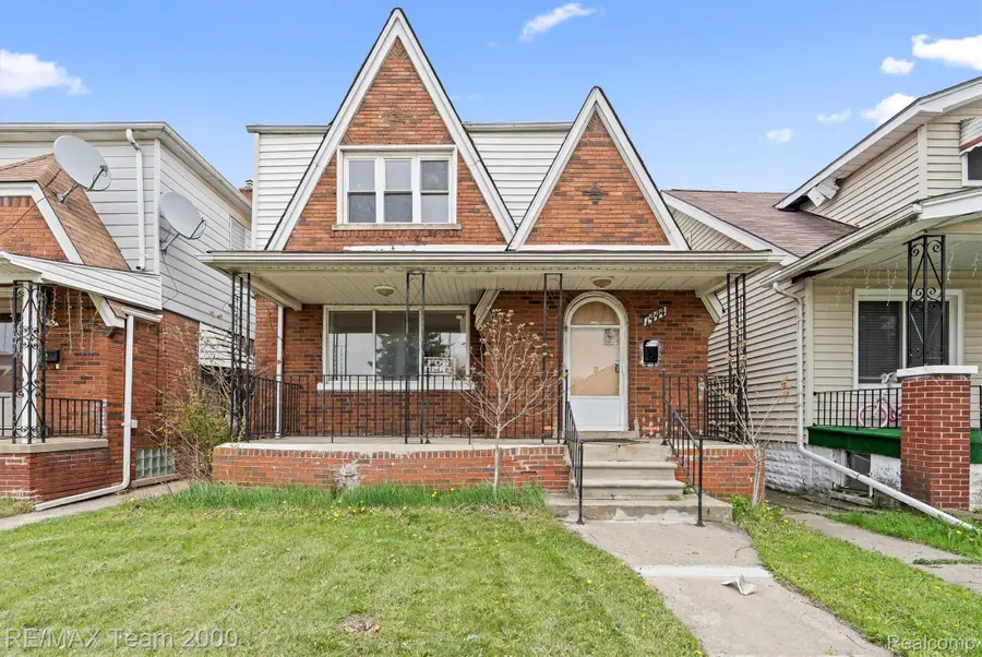 7444 Kendal Street, Dearborn, MI 48126 - #2