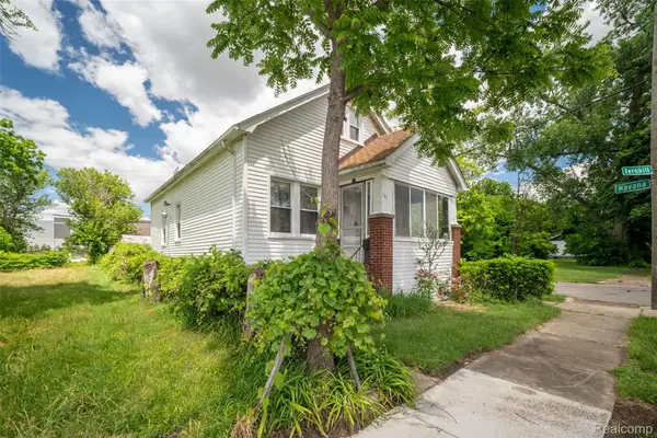 702 Fernhill Street, HighlandPark, MI 48203