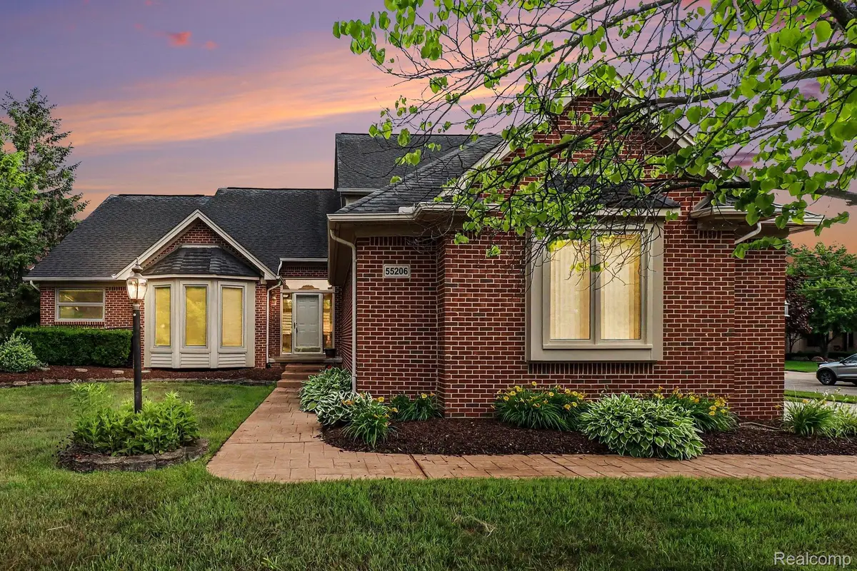 55206 Leonard Court, Utica, MI 48316 - #1
