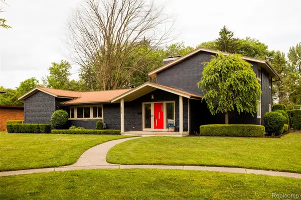 600 Middlesex Road, GrossePointePark, MI 48230