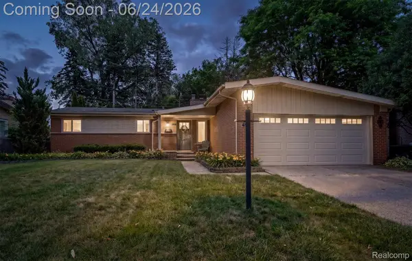 14196 Loveland Street, Livonia, MI 48154