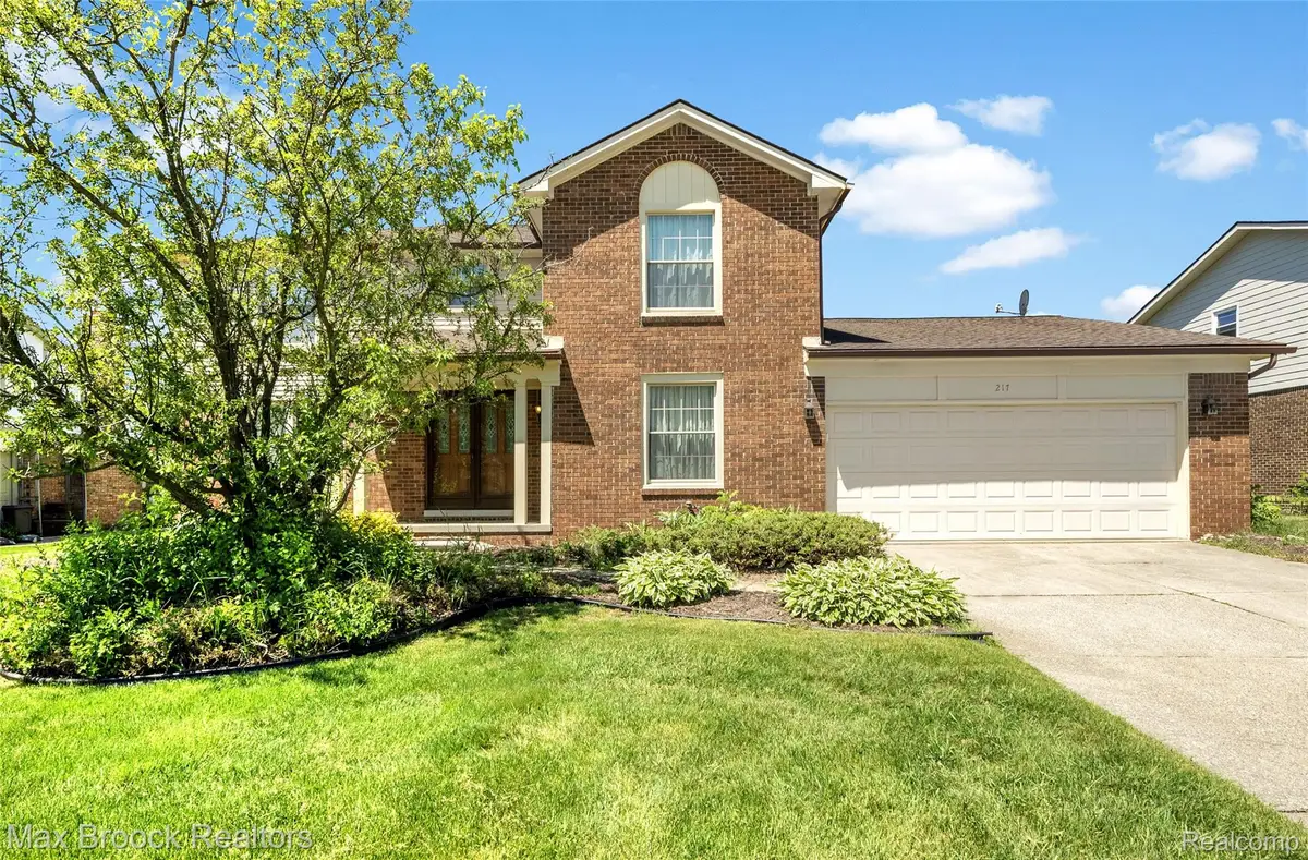 217 Stonetree Circle, Rochester Hills, MI 48309 - #1
