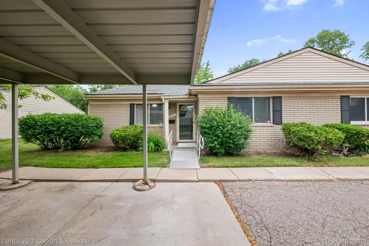 26596 Franklin Pointe Drive, Southfield, MI 48034 - #1