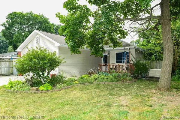 6473 Prairie, Waterford, MI 48329