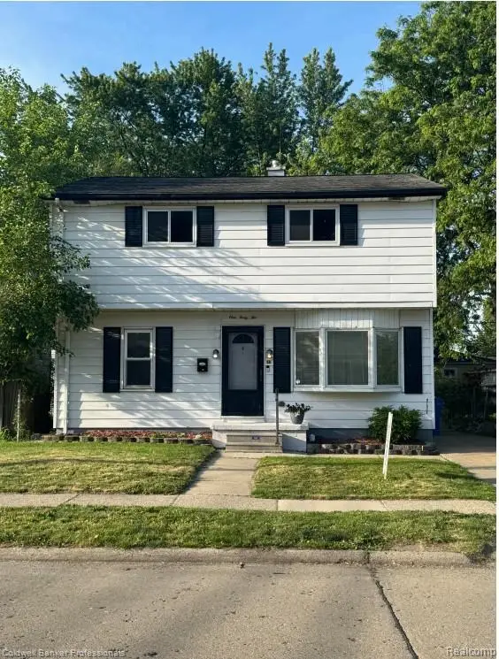 142 E Dallas Avenue E, MadisonHeights, MI 48071