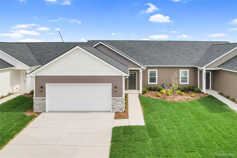 2255 Gilder Drive, Howell, MI 48843 - #2