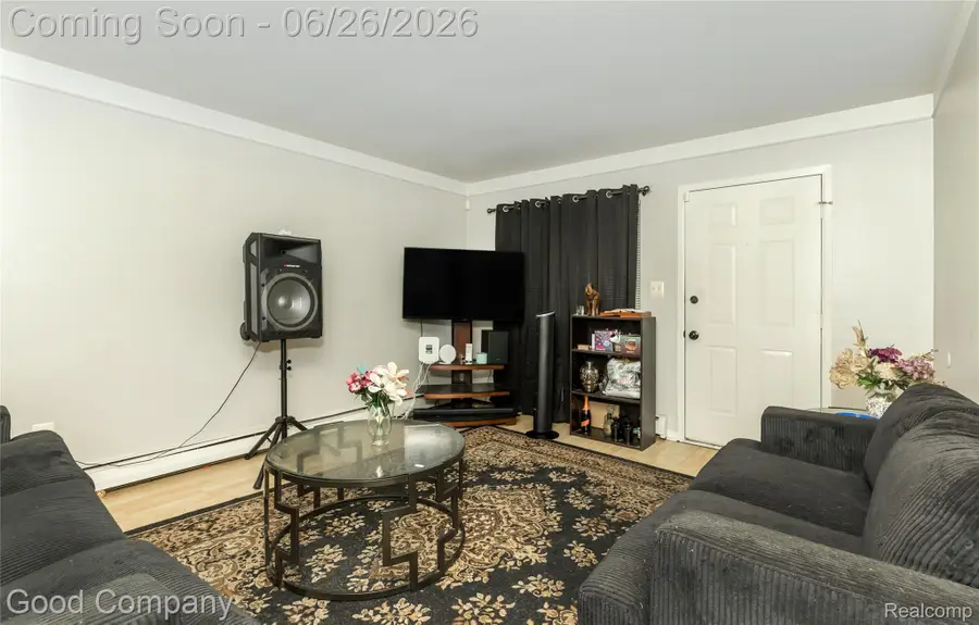 27081 Maywood Street, Roseville, MI 48066 - #2