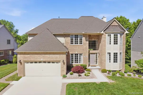 16565 Sherwood Lane, Northville, MI 48168