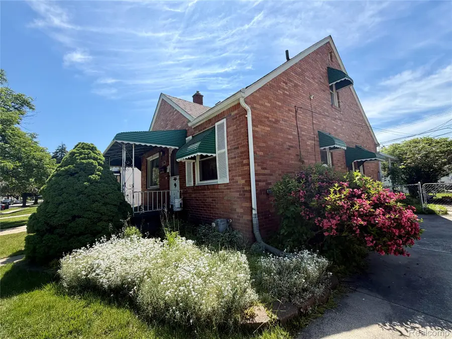 1714 Harwood Avenue, Royal Oak, MI 48067 - #3