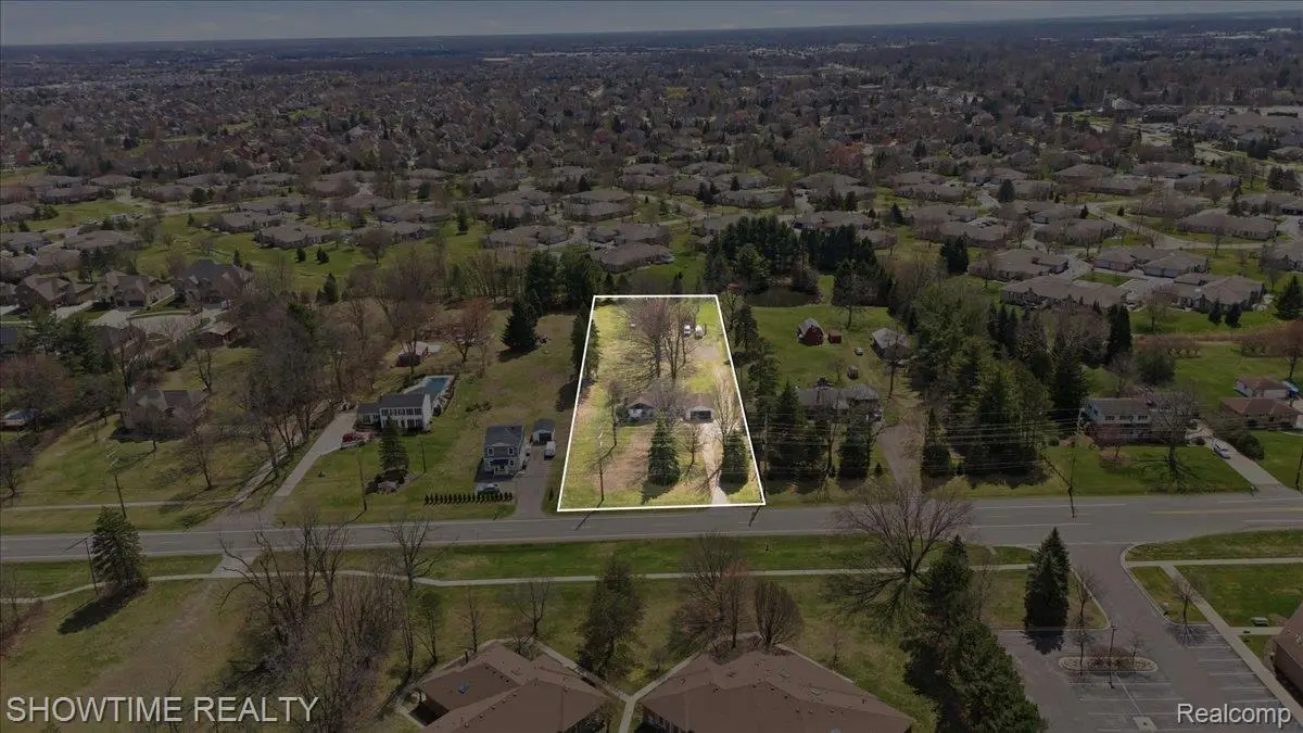 13912 22 Mile Road, Utica, MI 48315 - #1