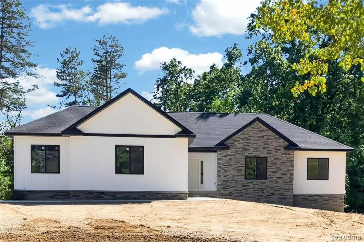 15157 Worden Rd., Holly, MI 48442 - #1