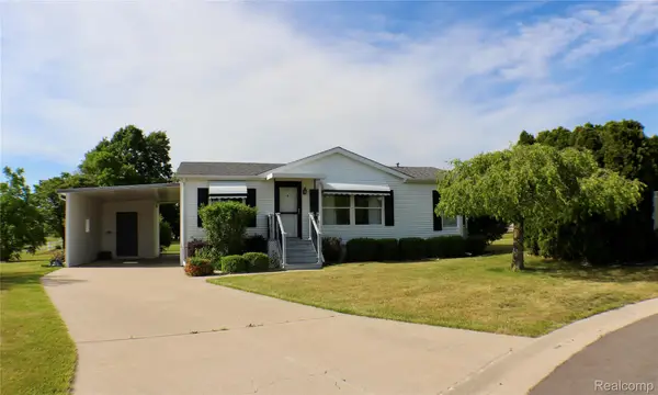 8171 Chickadee Court, Freeland, MI 