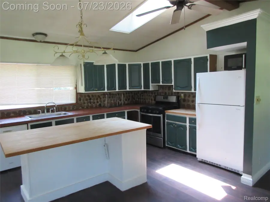 1575 Banmoor Drive, Troy, MI 48084 - #2