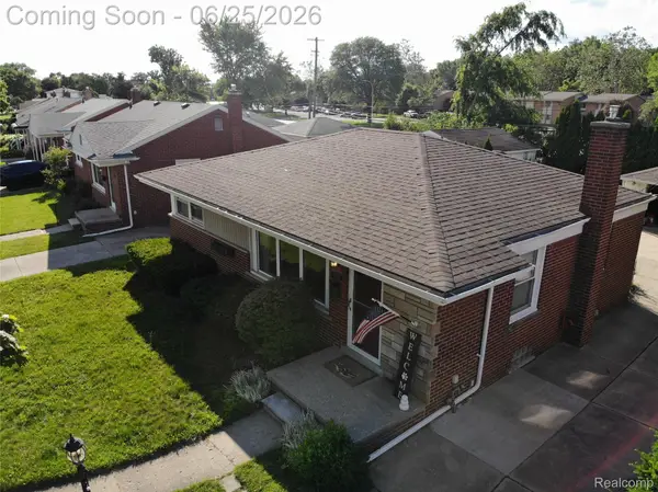 30524 Rush Street, GardenCity, MI 48135