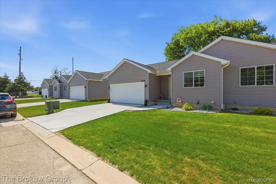 9510 Orchard Lake Drive, Davison, MI 48423 - #3
