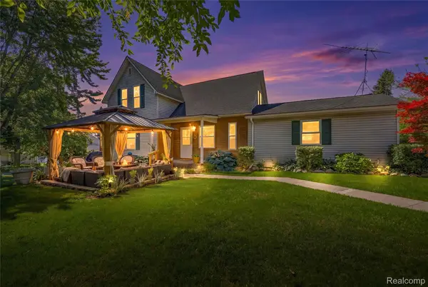 806 S 10th Street, St, MI 48079