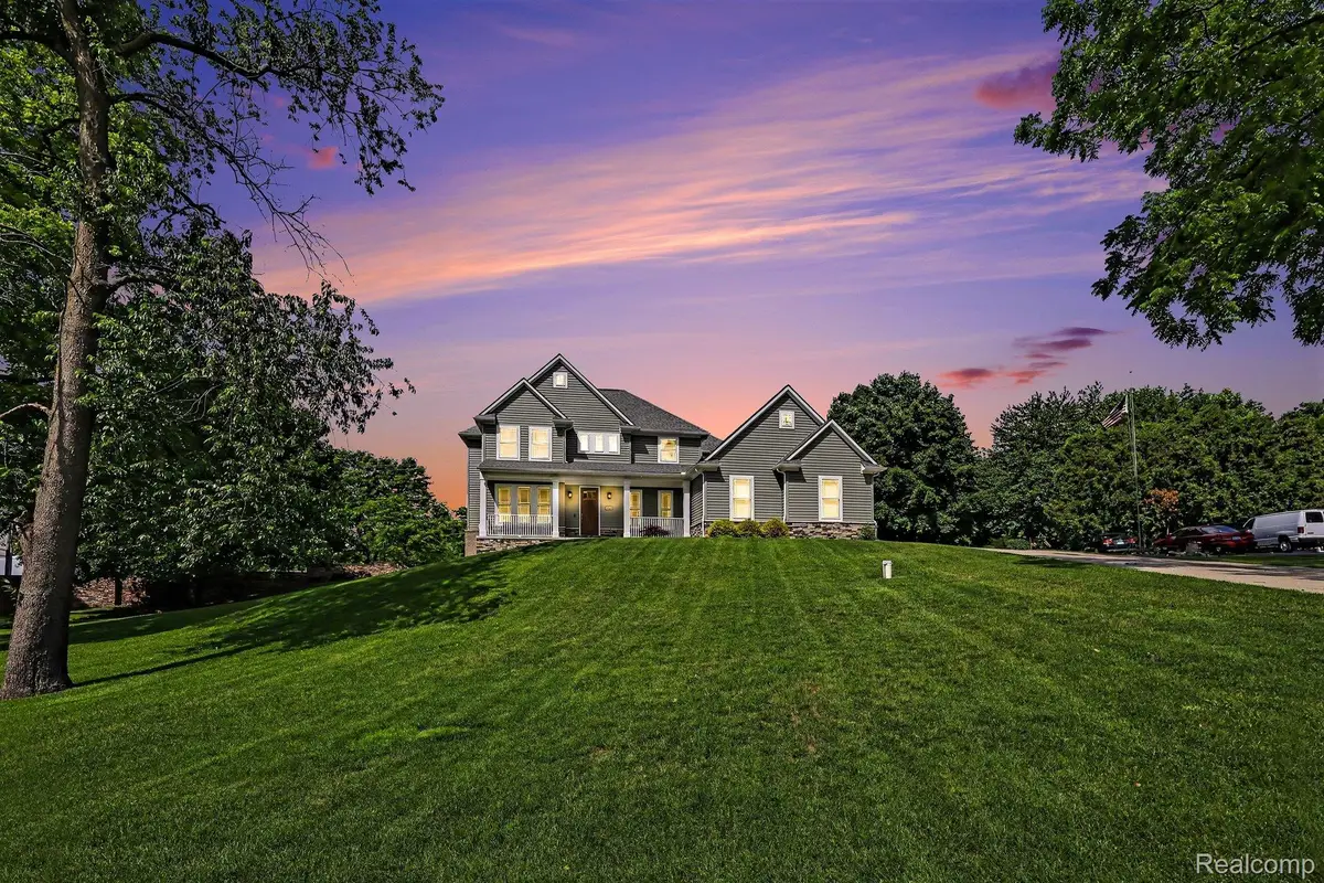 1660 Winthrop Road, Bloomfield, MI 48302 - #1
