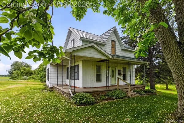 6007 Leix Road, Mayville, MI 48744