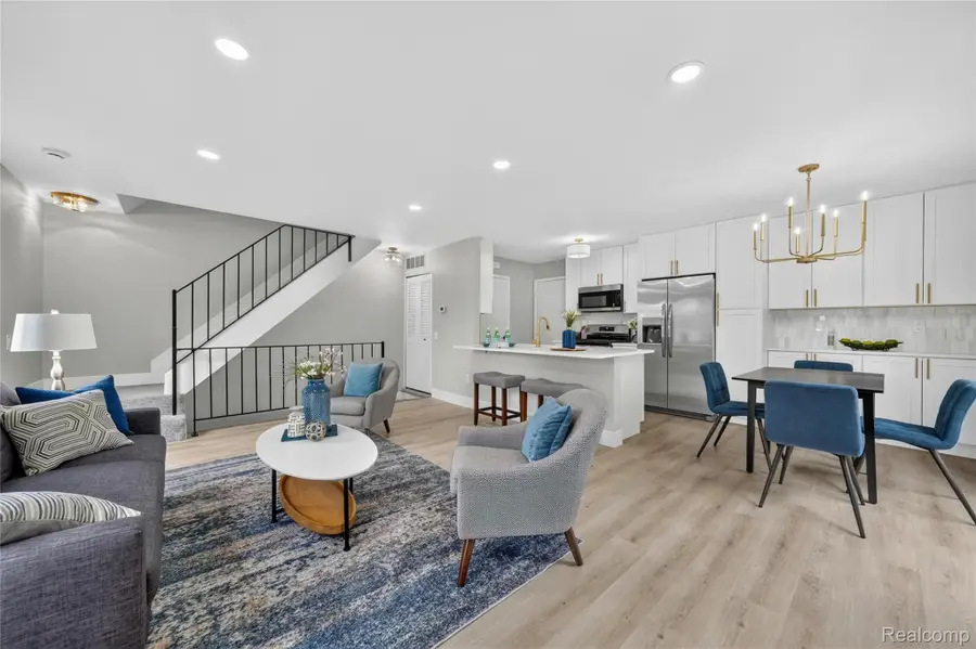 23435 Stonehenge Boulevard, Novi, MI 48375 - #2