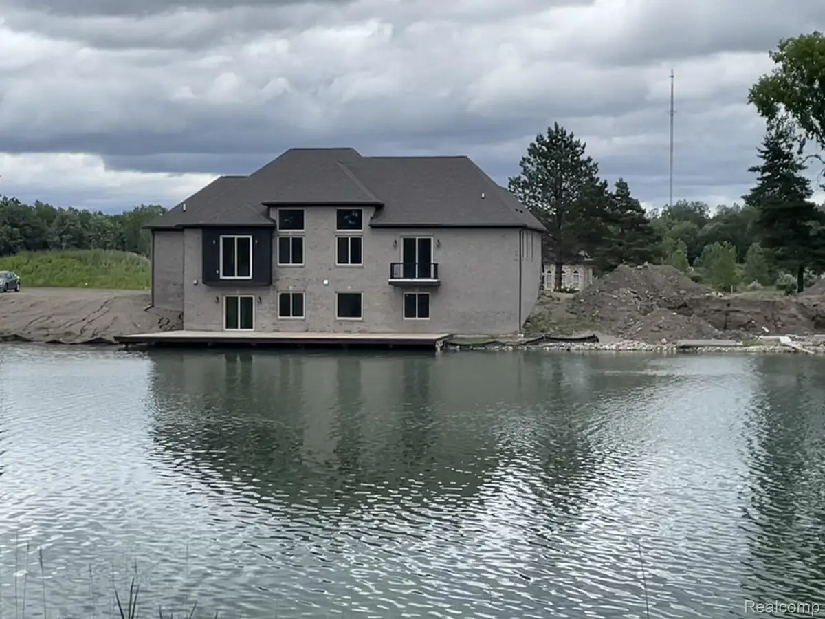 68651 Lake Angela Pointe, Richmond, MI 48062 - #1