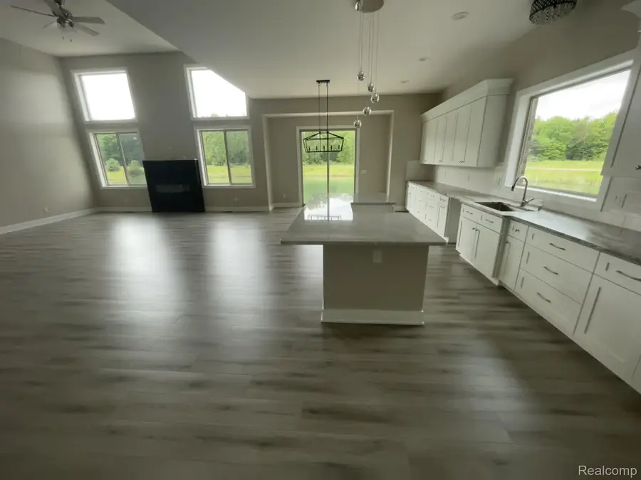 68651 Lake Angela Pointe, Richmond, MI 48062 - #3