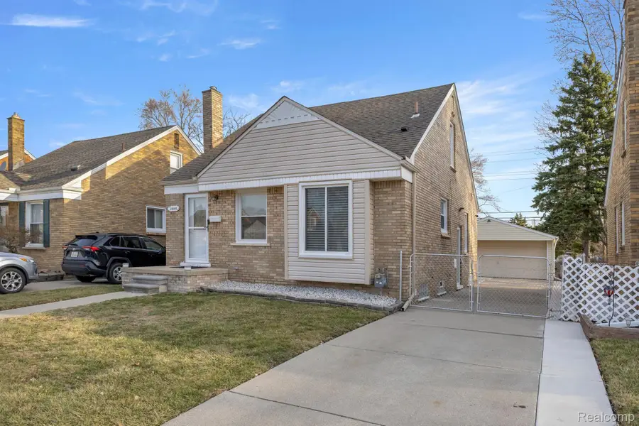 14592 Oconnor Avenue, Allen Park, MI 48101 - #2