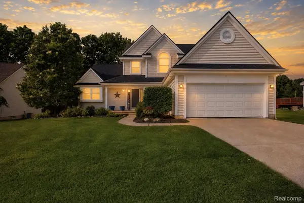 2067 Ashford Drive, Davison, MI 48423