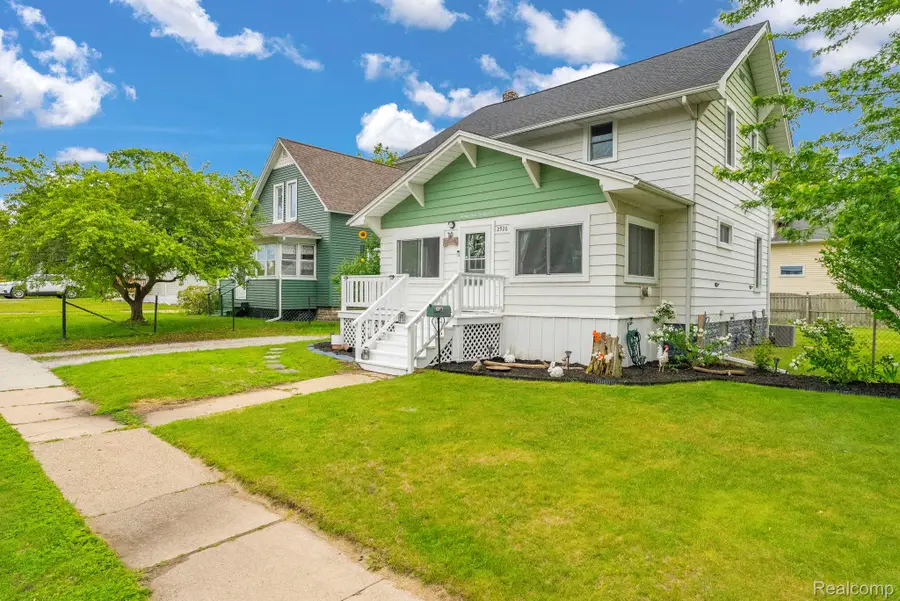 2926 South Boulevard, Port Huron, MI 48060 - #3