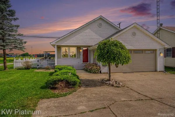 2688 W Genesee Street, Lapeer, MI 48446