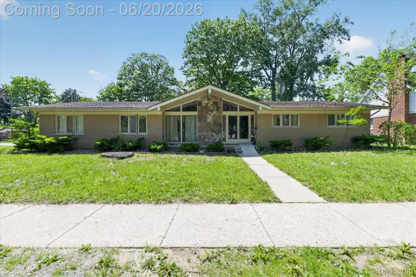 28013 Roan Drive, Warren, MI 48093