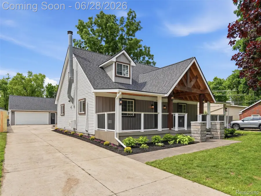 282 E Gates Street, Romeo, MI 48065 - #3