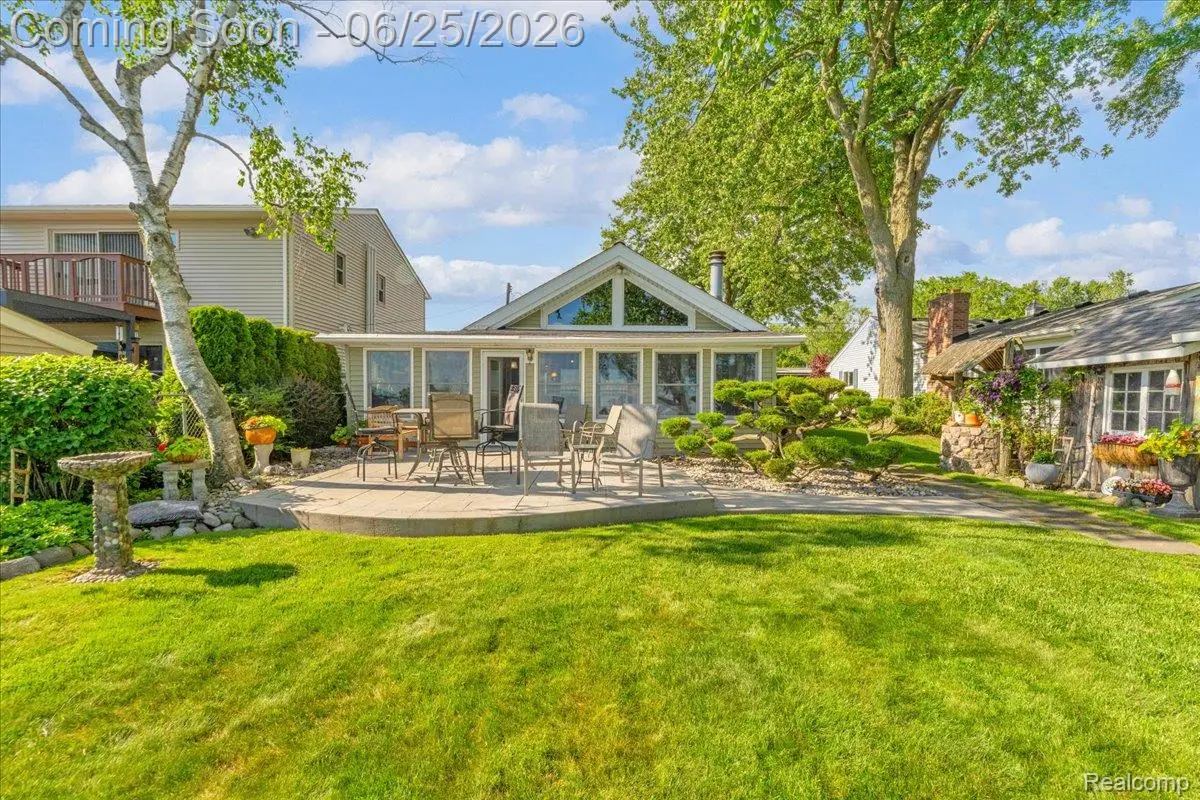 9905 Dixie Highway, Ira, MI 48023 - #1