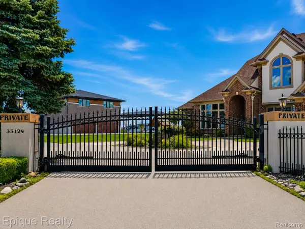 33124 N River Road, HarrisonTownship, MI 48045