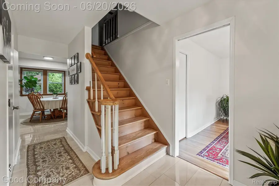 833 Cobblestone Drive, Rochester Hills, MI 48309 - #3