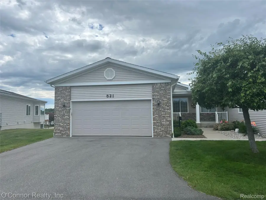 821 Crystal Lane, Marysville, MI 48040 - #2
