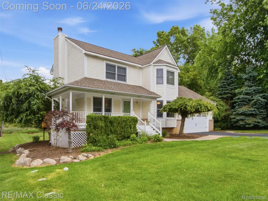 1078 Lake Lane Drive, White Lake, MI 48386 - #3