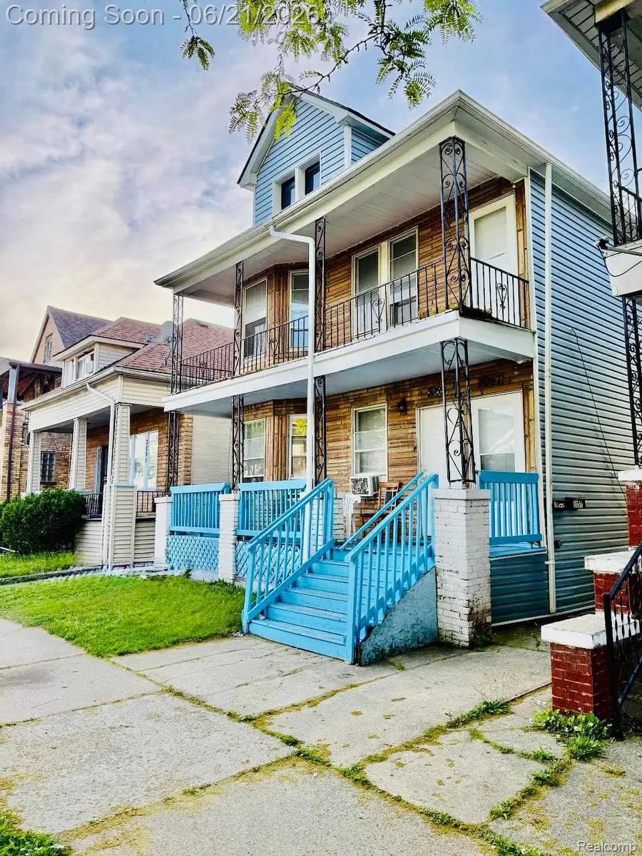3055 Belmont Street, Hamtramck, MI 48212 - #2