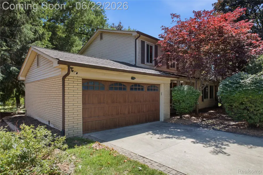 28143 W 12 Mile Road, Farmington, MI 48334 - #2