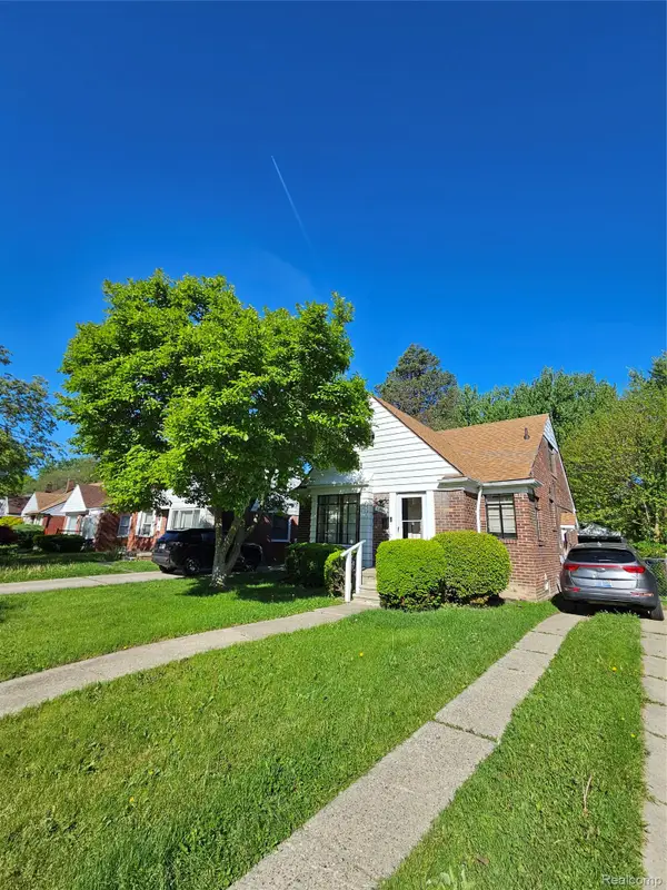 11441 Balfour Road, Detroit, MI 48224
