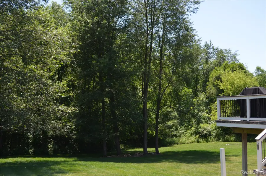 697 Lee Court, Oxford, MI 48371 - #3