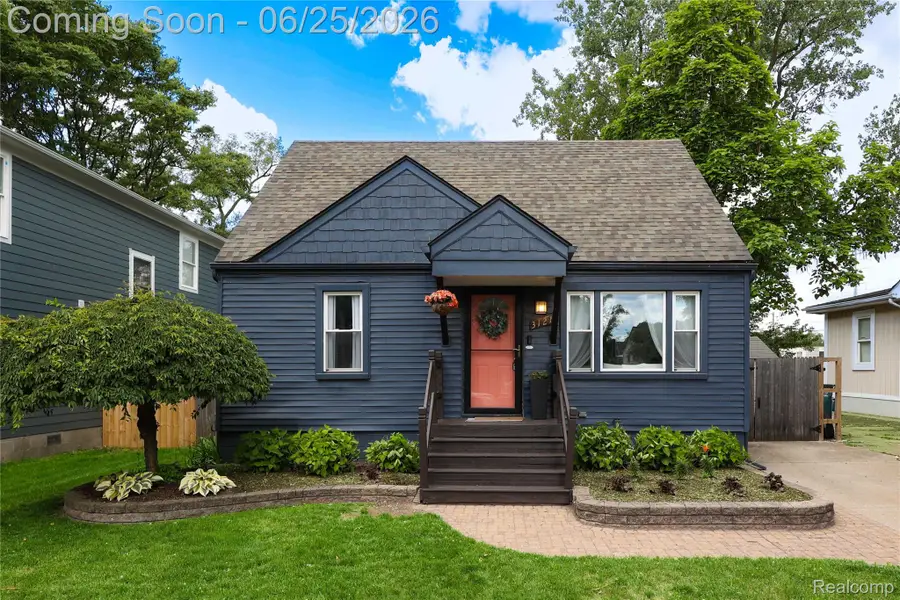 3121 Minerva Street, Ferndale, MI 48220 - #2