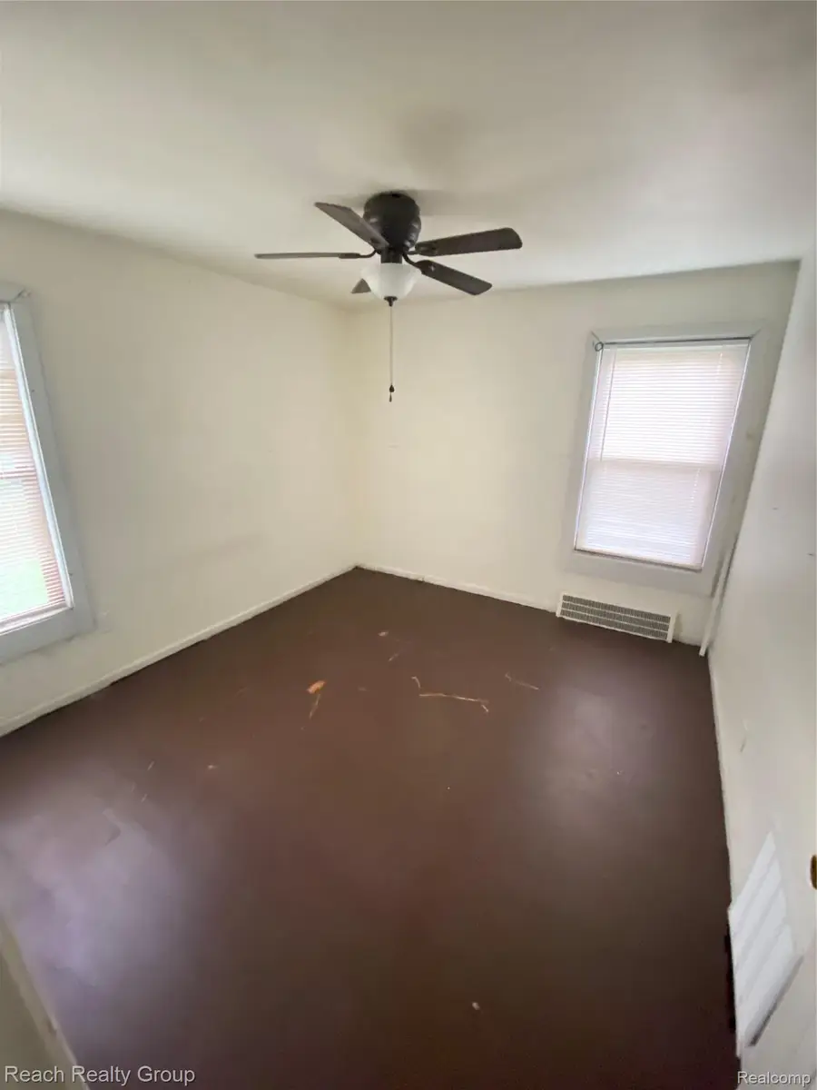 8316 Brace Street, Detroit, MI 48228 - #3