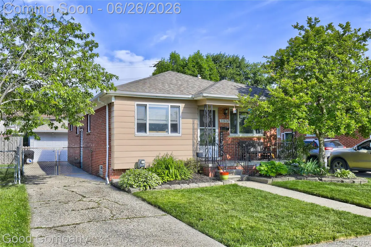 22626 Harmon Street, Saint Clair Shores, MI 48080 - #1