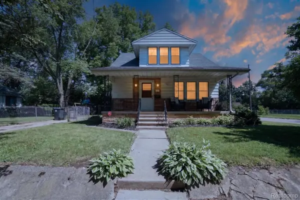 702 Leland Street, Flint, MI 48507