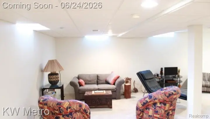 10 Canfield Circle #5, Dearborn Heights, MI 48127 - #3