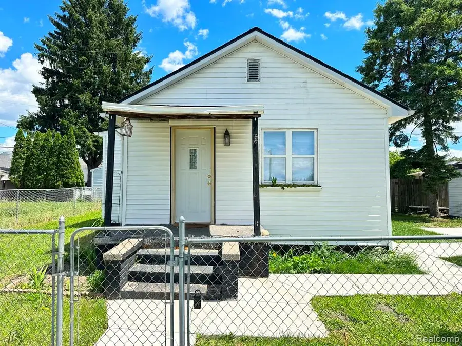 3441 S Edsel Street, Detroit, MI 48217 - #2